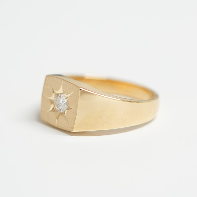 K18 金 H1.00CT 刻印入り 天然 ダイヤモンドリング12号 18金 ダイヤモンド 印台 デザイン リング / K18 Diamond design