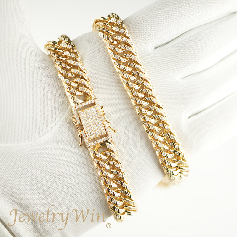 【要お問い合わせ】喜平 ネックレス K18 トリプル 12面 200g 52cm (出来上がり重量約190g前後) 造幣局検定マーク(ホールマーク)刻印入りベース アフターダイヤ留め加工(1コマ6pc留め) 喜平金具アフターダイヤ留め加工