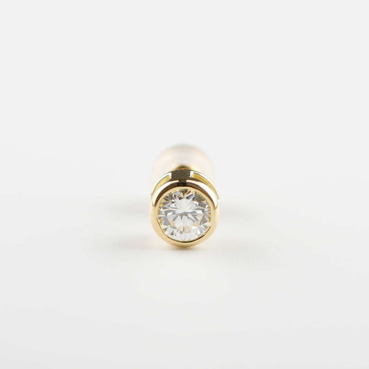 ピアス K18 0.5ct ダイヤモンド付 片方 ※フクリン留め