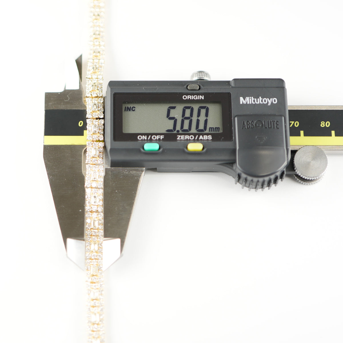 ダイヤモンド付ネックレス(全周) K18枠 幅約5.8mm 42.5cm トータル