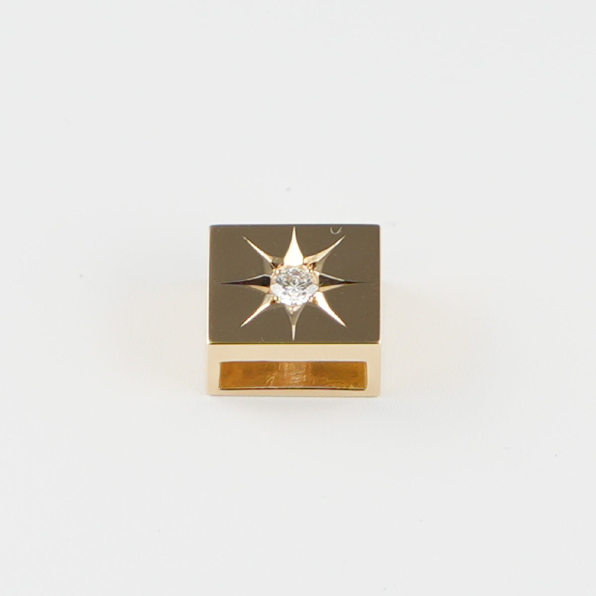 K18 ダイヤモンドペンダントトップ 小人モチーフ ダイヤモンド K18ペンダントトップ(ピンクゴールド/4月誕生石