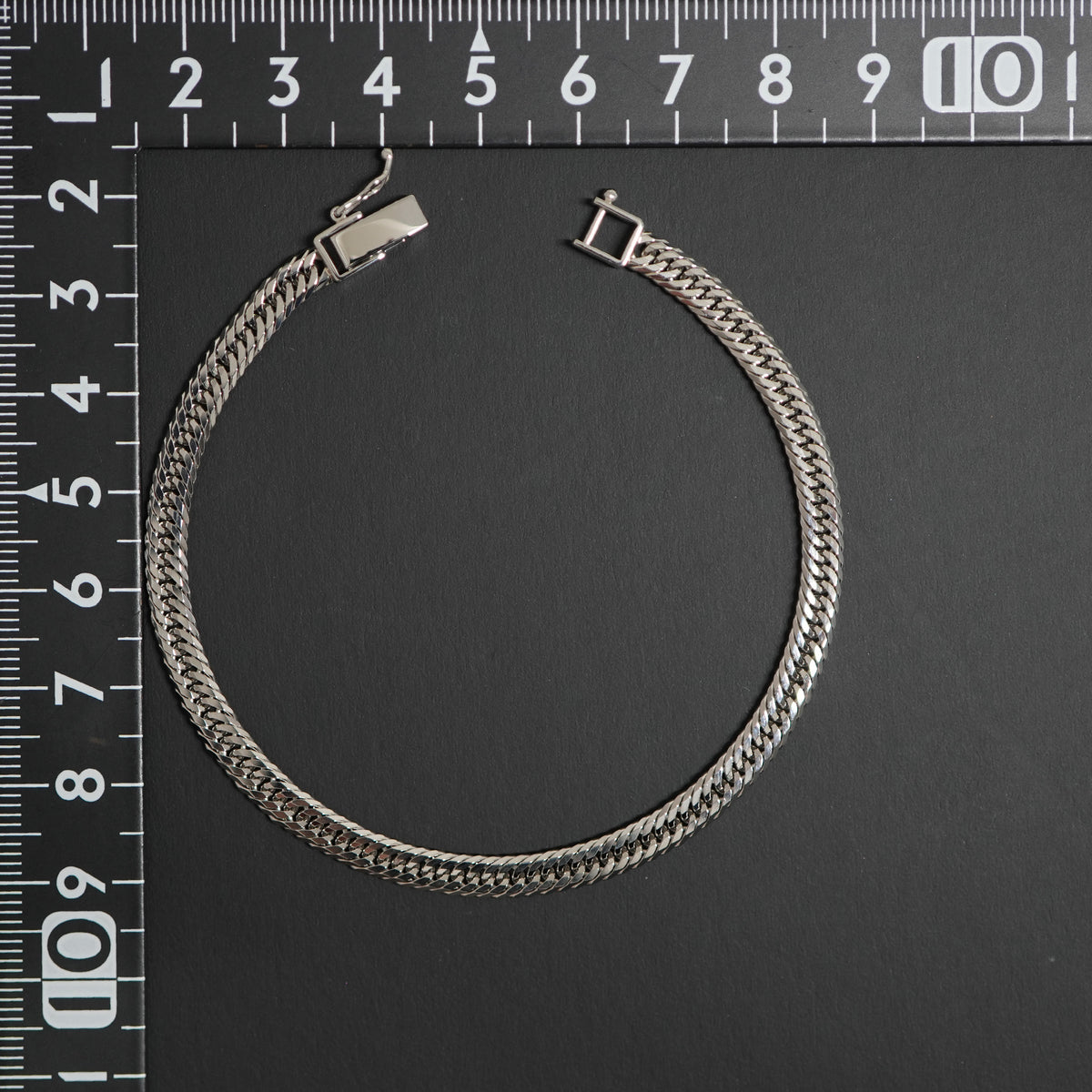 喜平ブレスレット Pt850 トリプル 12面19g 18cm 造幣局検定マーク 喜平 ブレスレット Pt850 トリプル 12面 12.5g 19cm 造幣局検定マーク