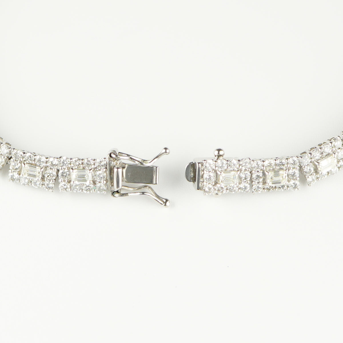 ダイヤモンド付ブレスレット(全周) Pt900枠 Pt850(金具部分一部) 幅5.8
