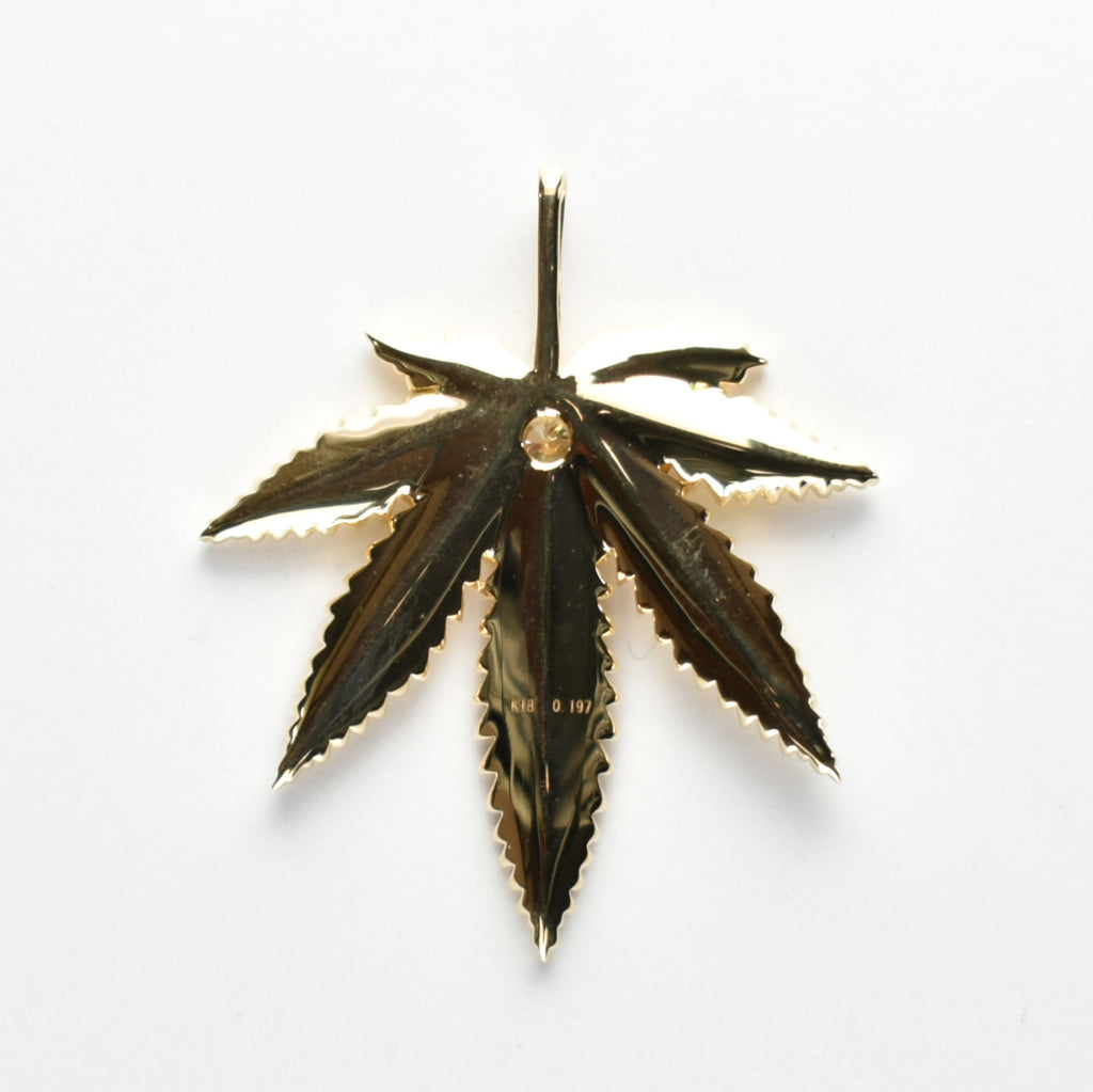 【2024年】高評価レビューアイテム特集 ペンダントトップ 大麻草 K18 ダイヤ付 (Type-OT) アクセサリー