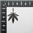 ペンダントトップ 大麻草 Pt900